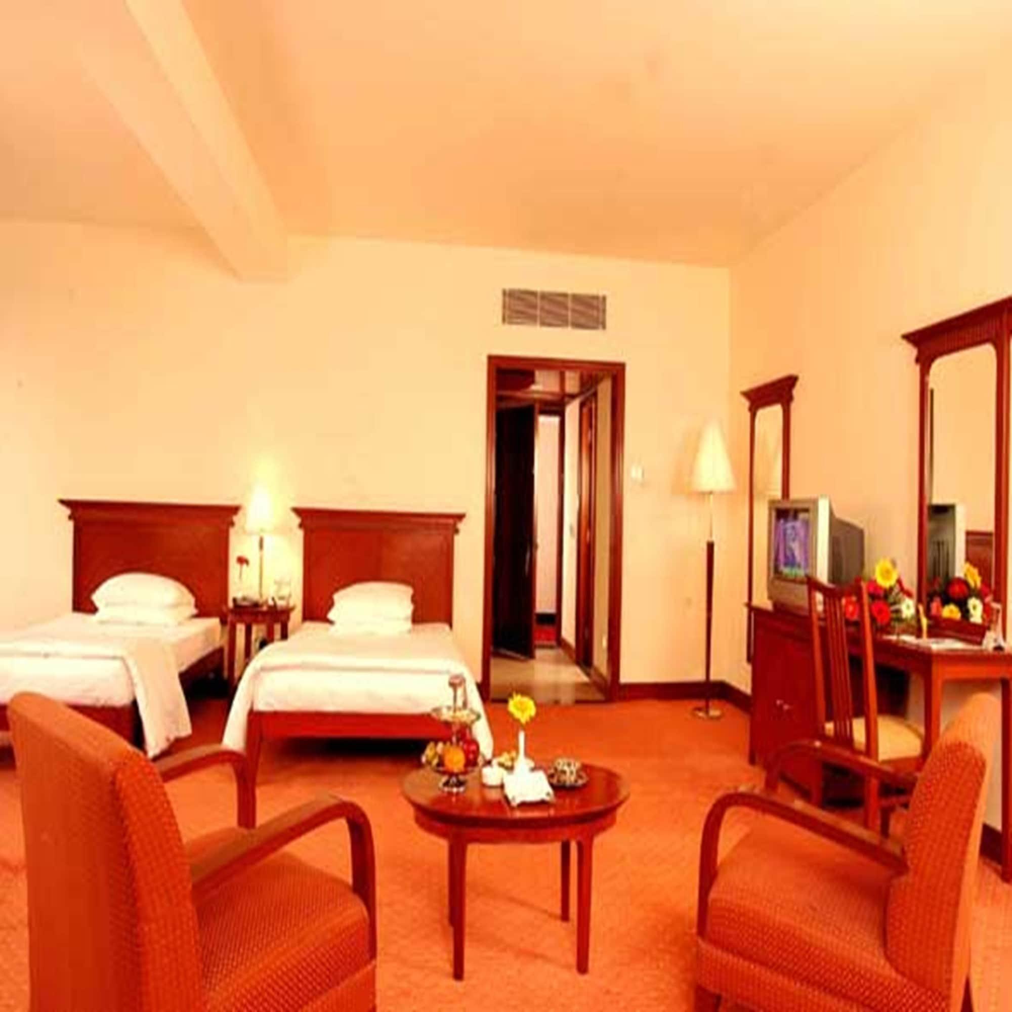 The Royal Plaza Gangtok 호텔 외부 사진
