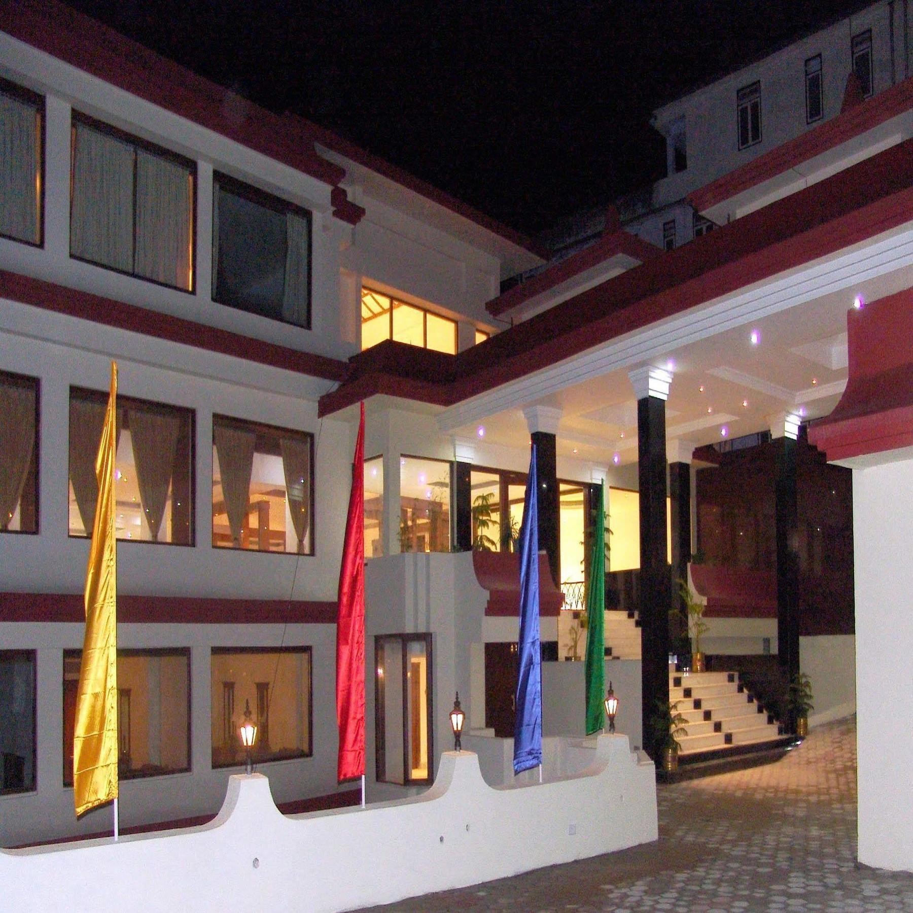 The Royal Plaza Gangtok 호텔 외부 사진