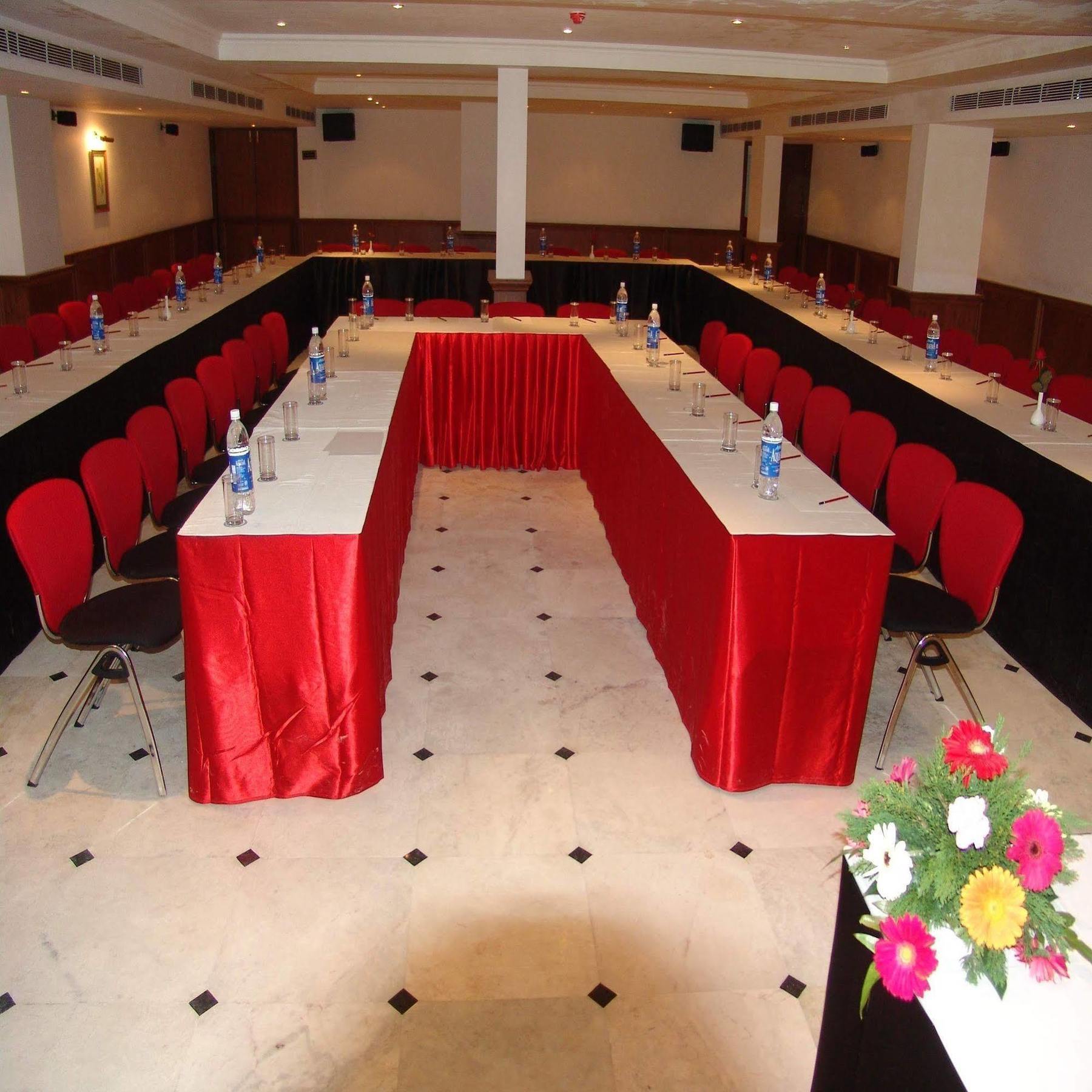 The Royal Plaza Gangtok 호텔 외부 사진