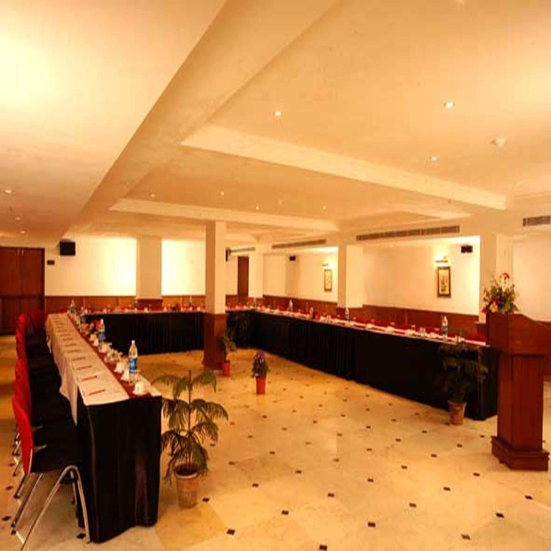 The Royal Plaza Gangtok 호텔 외부 사진